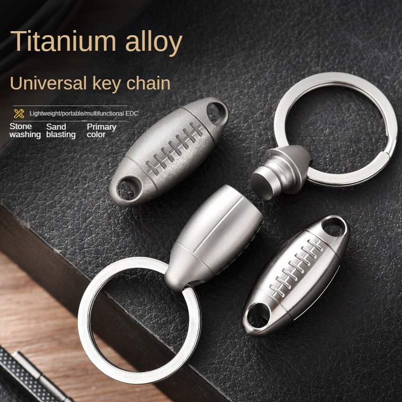 Titanium Rugby Shape Keychain  - Edc Carry Backpack recension och pris
